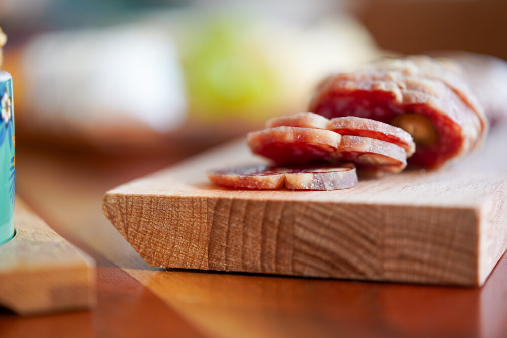 planche à saucissons " tu vas gouter mon gros saucisson"